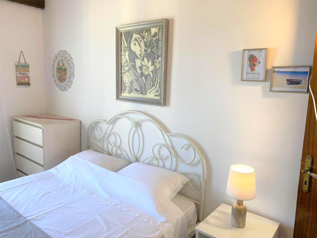 Summer House In Spetses エクステリア 写真