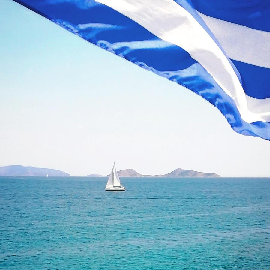 Summer House In Spetses エクステリア 写真